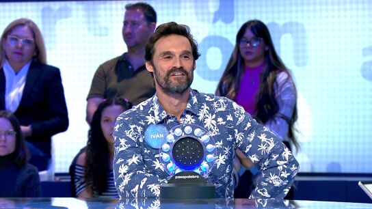 Iv&aacute;n S&aacute;nchez se la juega: &iexcl;imposible fallar esta canci&oacute;n delante de Roberto Leal!
