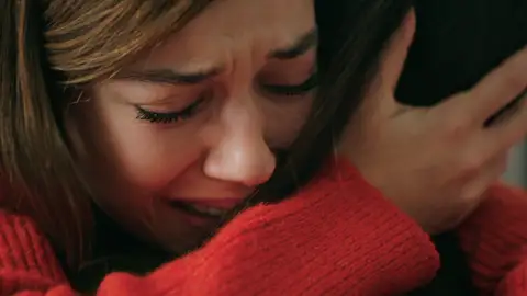 Esta noche, en Una nueva vida: Seyran se queda destrozada tras la partida de Ferit, ¿se acabó su historia?