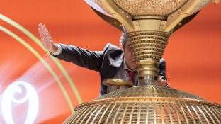 Alambre, copa, lira, paraguas, tabla, tolva y trompeta, los t&eacute;rminos clave del Sorteo de la loter&iacute;a de Navidad