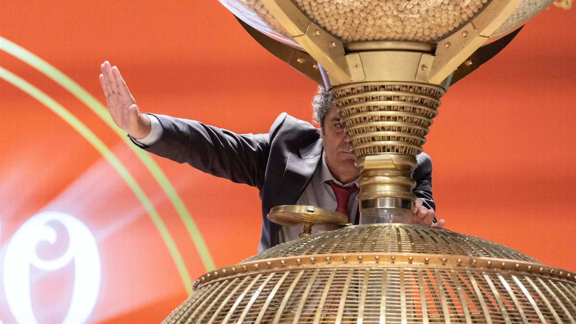 Alambre, copa, lira, paraguas, tabla, tolva y trompeta, los términos clave del Sorteo de la lotería de Navidad Alambre, copa, lira, paraguas, tabla, tolva y trompeta, los términos clave del Sorteo de la lotería de Navidad