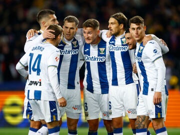 El Leganés celebra la victoria ante el Barça