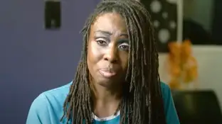 Crystal Mangum en el podcast 'Let’s Talk with Kat' Crystal Mangum en el podcast 'Let’s Talk with Kat'