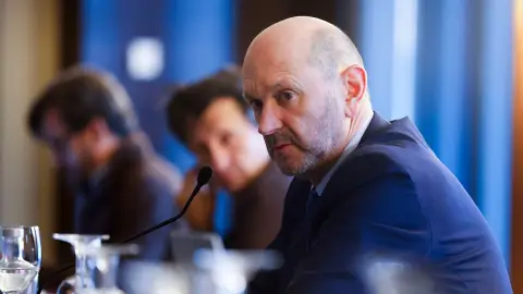 Antena 3 Deportes (16-12-24) Rafael Louzán, nuevo presidente de la Real Federación Española de Fútbol Antena 3 Deportes (16-12-24) Rafael Louzán, nuevo presidente de la Real Federación Española de Fútbol