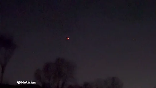 El misterio de los drones nocturnos en Estados Unidos: luces en el cielo y silencio en la Casa Blanca El misterio de los drones nocturnos en Estados Unidos: luces en el cielo y silencio en la Casa Blanca