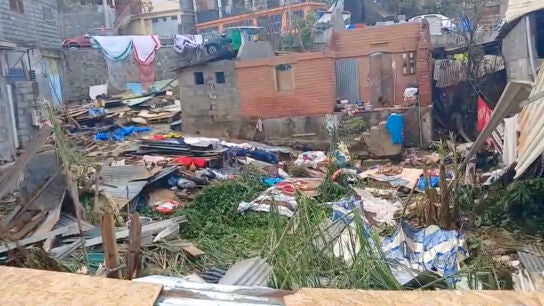 Las islas Mayotte tras el paso del cicl&oacute;n Chido
