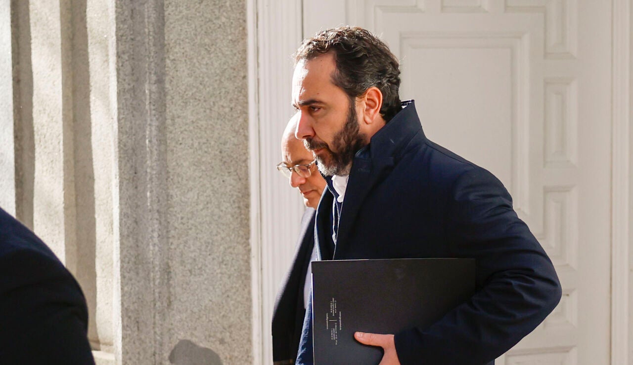 V&iacute;ctor de Aldama sale del Tribunal Supremo. 