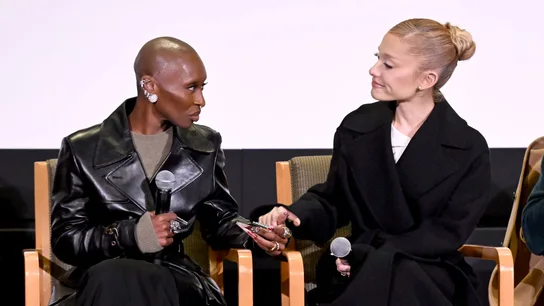 Cynthia Erivo y Ariana Grande Cynthia Erivo y Ariana Grande