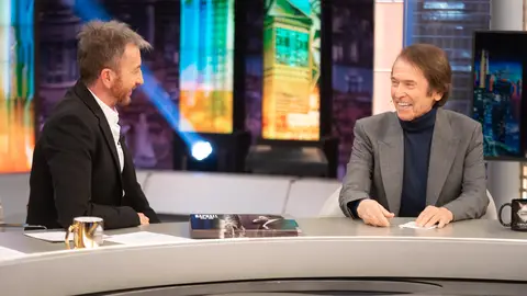 “Cásate con la gente”: estos son los mejores consejos de Raphael para los artistas emergentes “Cásate con la gente”: estos son los mejores consejos de Raphael para los artistas emergentes