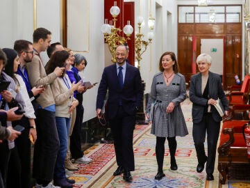 Miembros de la Mesa del Congreso