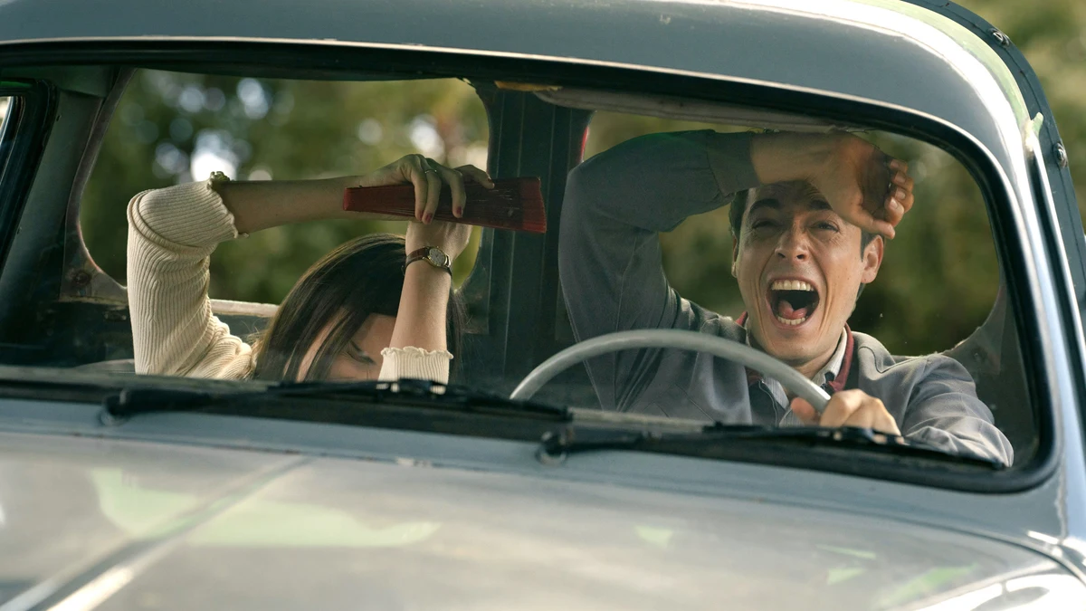 ¡Trágico suceso! Mateo y Claudia pierden el control del coche y sufren un accidente