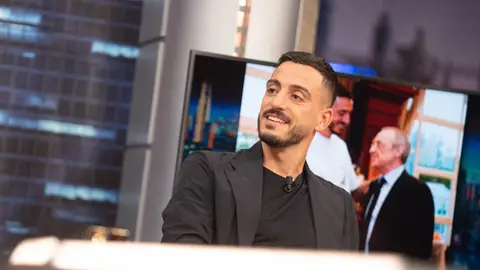 "Florentino es muy importante para mí": Joselu recuerda emocionado su etapa en el Real Madrid "Florentino es muy importante para mí": Joselu recuerda emocionado su etapa en el Real Madrid