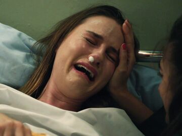 Claudia, rota de dolor tras la muerte de Mateo, se enfrenta a otro gran golpe: &iexcl;pierde a su beb&eacute;!