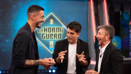 &iexcl;La magia vuelve a El Hormiguero! Jorge Luengo ficha como ayudante a Joselu para un espectacular truco de cartas