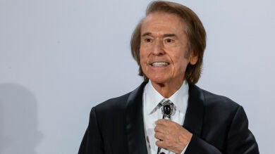 Última hora sobre el estado de salud de Raphael: el cantante de 81 años ha pasado la Navidad en el hospital