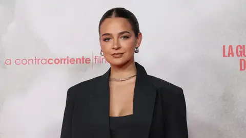 Laura Escanes apoya a C Tangana en su estreno como director Laura Escanes apoya a C Tangana en su estreno como director