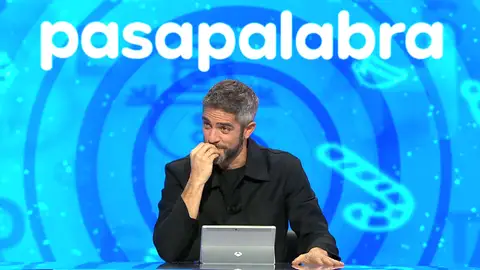 “Como no te sepas esto, me levanto y me voy”: Roberto Leal se desespera con el bloqueo de Manu y Rosa “Como no te sepas esto, me levanto y me voy”: Roberto Leal se desespera con el bloqueo de Manu y Rosa