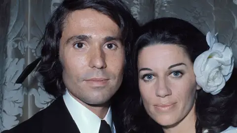 Raphael y Natalia Figueroa el día de su boda Raphael y Natalia Figueroa el día de su boda