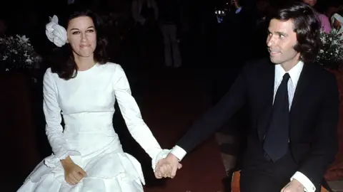 Raphael y Natalia Figueroa el día de su boda Raphael y Natalia Figueroa el día de su boda