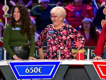 “Creo que María sobra”: abuela y nieta parece que están compitiendo más que jugando en equipo “Creo que María sobra”: abuela y nieta parece que están compitiendo más que jugando en equipo