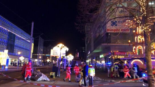 &Uacute;ltima hora del atropello m&uacute;ltiple en un mercadillo de Navidad en Alemania: al menos un muerto y decenas de heridos