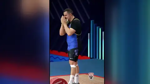 Marcos Ruiz tras proclamarse campeón del mundo Marcos Ruiz tras proclamarse campeón del mundo