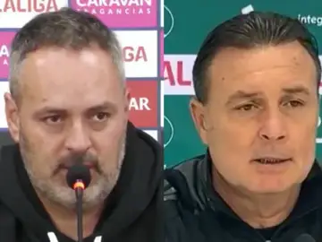 Los entrenadores de Zaragoza y Racing de Ferrol en rueda de prensa Los entrenadores de Zaragoza y Racing de Ferrol en rueda de prensa