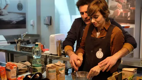 “¡Me vas a rebozar las tetas!”: Sandra, perpleja con las verdaderas intenciones de Juanra “¡Me vas a rebozar las tetas!”: Sandra, perpleja con las verdaderas intenciones de Juanra