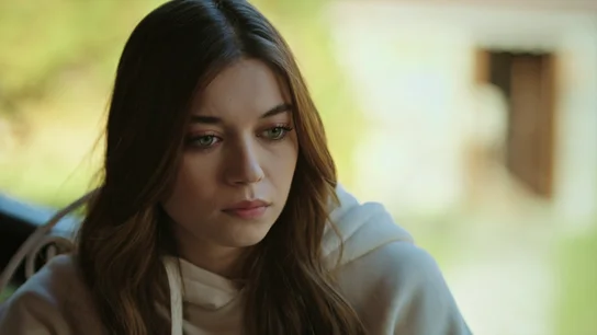 El desgarrador recuerdo de Navidad de Seyran que deja a Ferit sin palabras El desgarrador recuerdo de Navidad de Seyran que deja a Ferit sin palabras