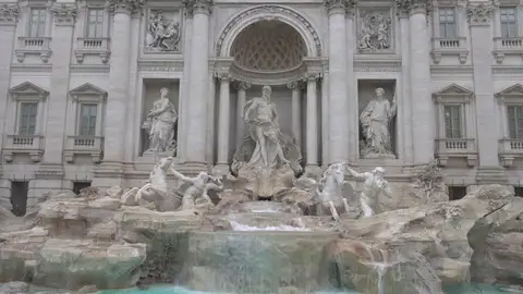 Fontana di Trevi a