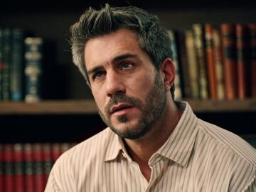 &iexcl;Entre la espada y la pared! &iquest;Andr&eacute;s renunciar&aacute; a su cargo o seguir&aacute; trabajando en la f&aacute;brica? 