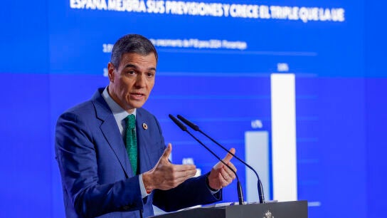Pedro S&aacute;nchez hace balance del 2024 desde el palacio de la Moncloa