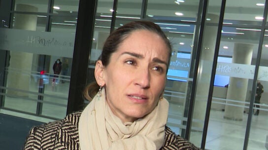 Alejandra Martos, a la salida del hospital