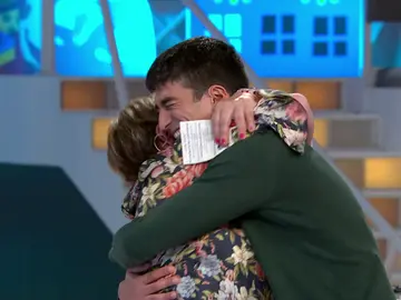 Los tres sinónimos que coronan a Iker y Maricruz en la gran final de La ruleta de la suerte Los tres sinónimos que coronan a Iker y Maricruz en la gran final de La ruleta de la suerte