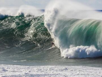 Landon McNamara y su ola ganadora en el Eddie Aikau Invitational 2024