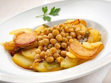 Garbanzos a lo pobre