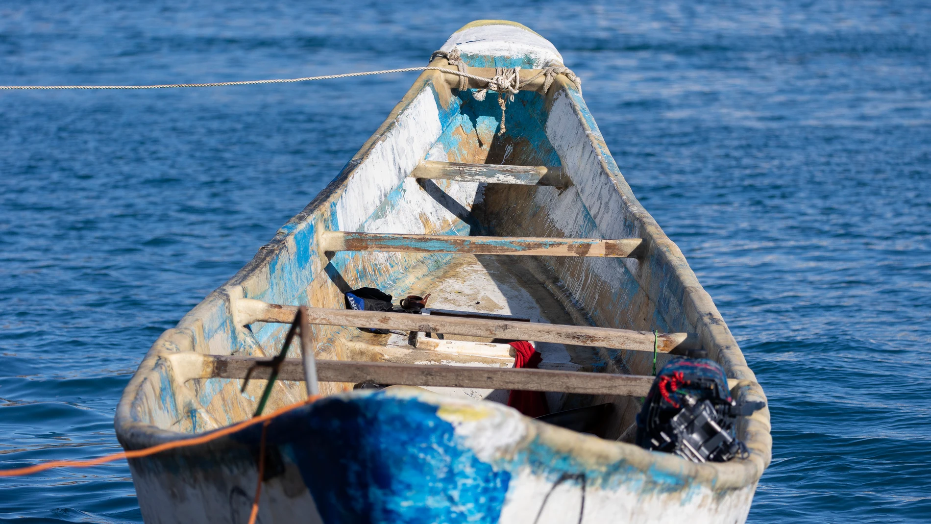 Imagen de archivo de un cayuco que estaba próximo a la playa de Maspalomas Imagen de archivo de un cayuco que estaba próximo a la playa de Maspalomas