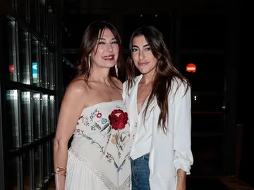 Raquel Revuelta y su hija Claudia Raquel Revuelta y su hija Claudia