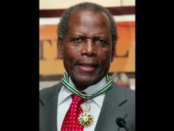 Muere Sidney Poitier