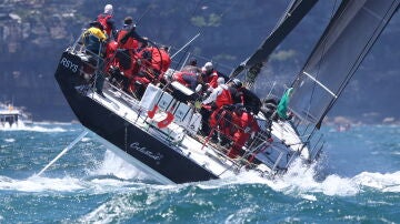 El Celestial durante la salida de la Sydney Hobart Yacht Race 2024