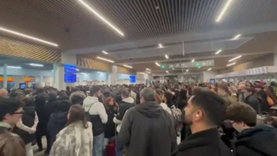 Una incidencia en la estación de Chamartín interrumpe la circulación de trenes Una incidencia en la estación de Chamartín interrumpe la circulación de trenes