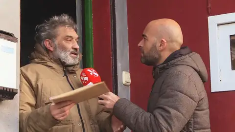 Desentierra a su madre y se la lleva a casa por no aceptar su muerte: "Había que saberlo todo" Desentierra a su madre y se la lleva a casa por no aceptar su muerte: "Había que saberlo todo"