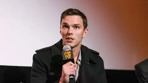 El actor Nicholas Hoult El actor Nicholas Hoult