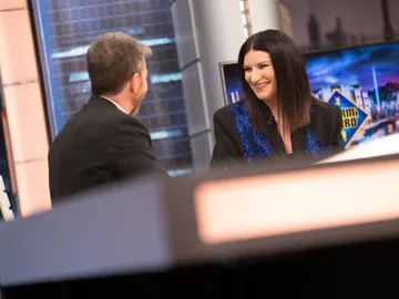 Laura Pausini desvela los secretos de su boda: “Estaba emocionada” Laura Pausini desvela los secretos de su boda: “Estaba emocionada”
