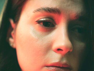 &iexcl;Con el coraz&oacute;n dividido! Pelin intenta rehacer su vida con Serter, pero el recuerdo de Ferit sigue persigui&eacute;ndola