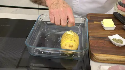 Pon mantequilla en la patata Pon mantequilla en la patata