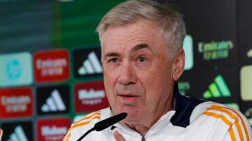 Carlo Ancelotti en rueda de prensa