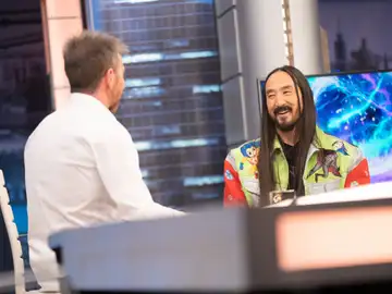Steve Aoki explica su filosofía de vida en El Hormiguero: "Hazlo tú mismo" Steve Aoki explica su filosofía de vida en El Hormiguero: "Hazlo tú mismo"