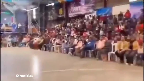 El momento del derrumbe El momento del derrumbe