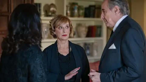 Irene, Digna y don Pedro en el capítulo 220 de Sueños de libertad Irene, Digna y don Pedro en el capítulo 220 de Sueños de libertad