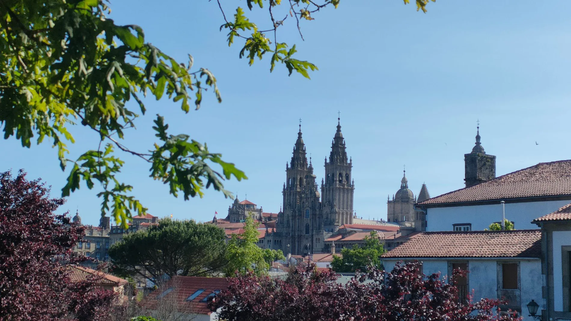2024: El segundo año más soleado del siglo en Santiago de Compostela 2024: El segundo año más soleado del siglo en Santiago de Compostela